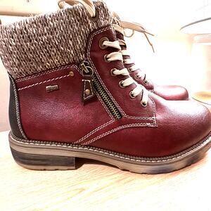 Spring Step Relife Khazera water-resistant lace-up bootie in red Size 42